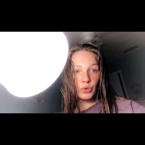 Meet your Posher, Mallory